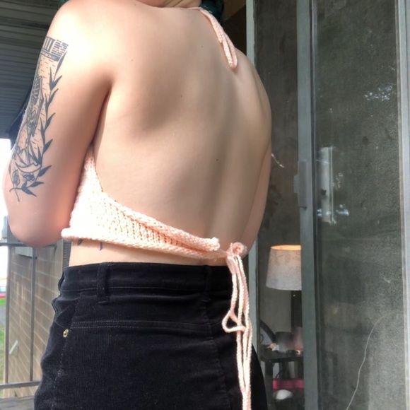 Light pink hand crochet bralette - Picture 2 of 2